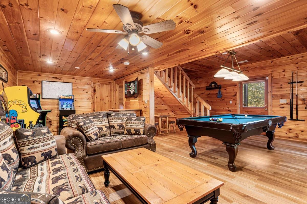 357 Skyline Drive Cherry Log - 26