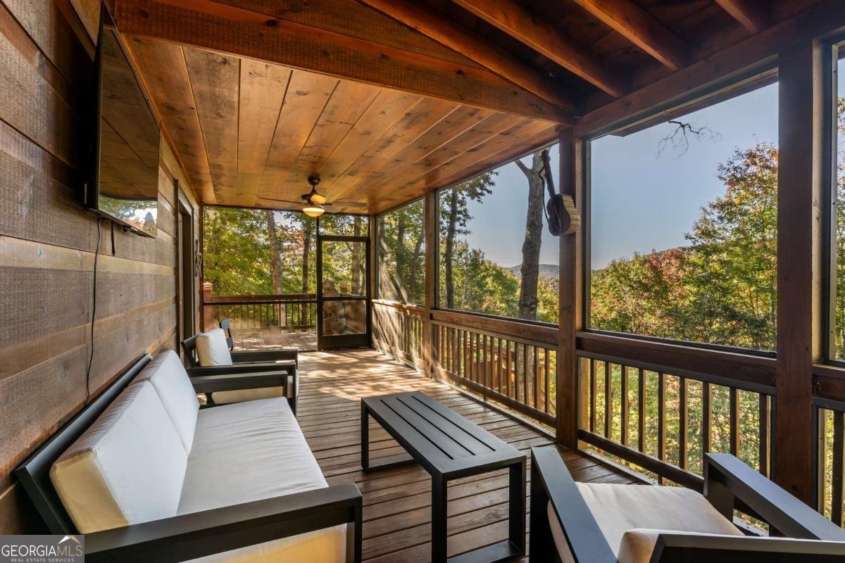 357 Skyline Drive Cherry Log - 39