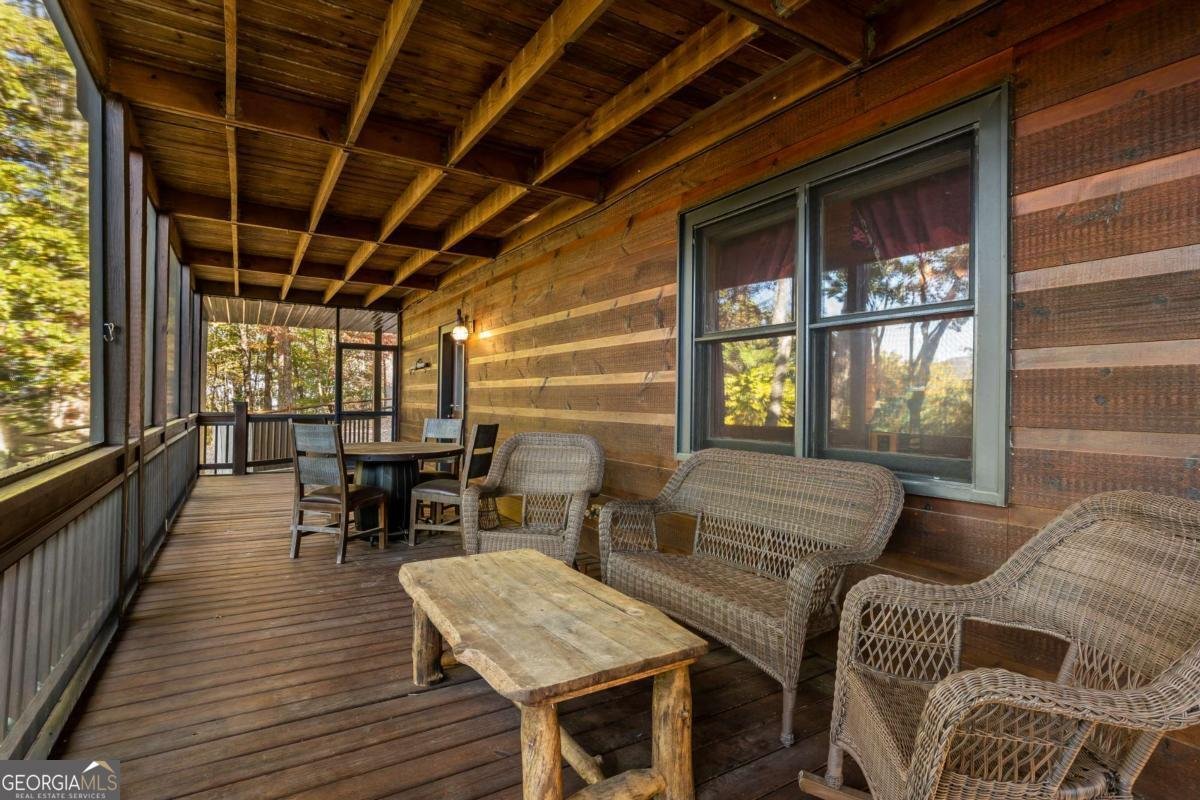 357 Skyline Drive Cherry Log - 45