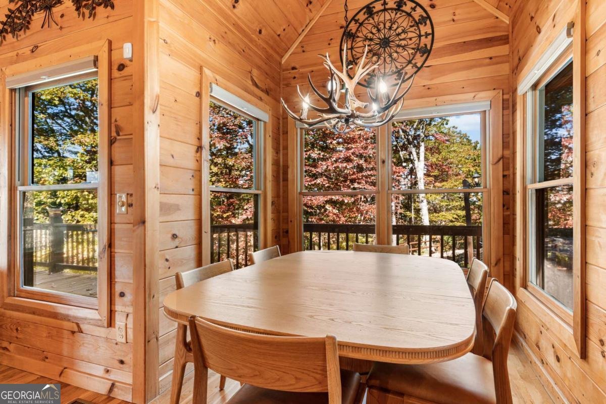 357 Skyline Drive Cherry Log - 7