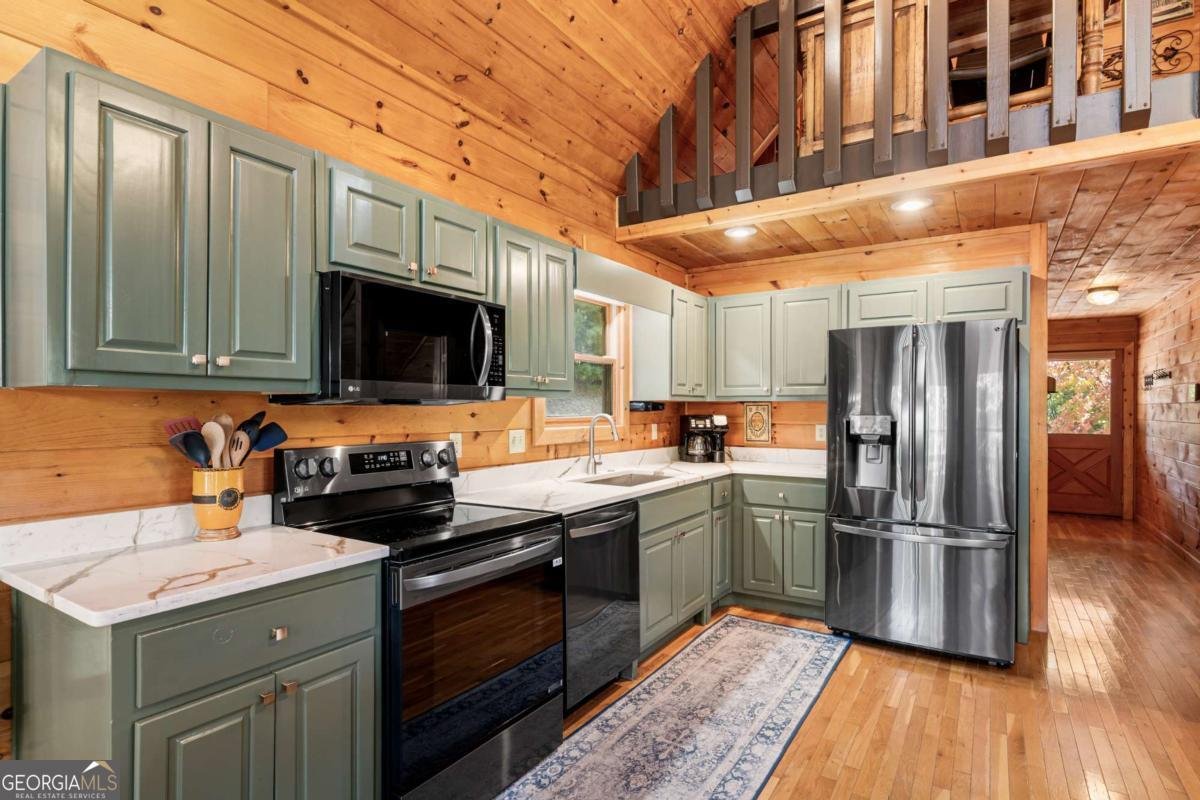 357 Skyline Drive Cherry Log - 8