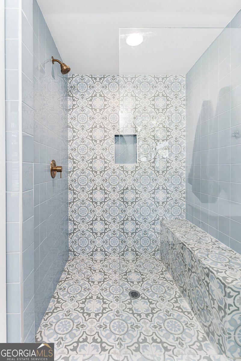 907 Mallery Street St. Simons - 20