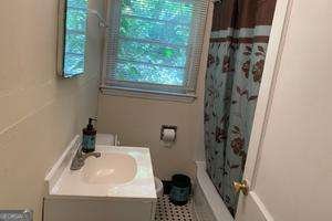 198 Collins Drive Columbus - 3