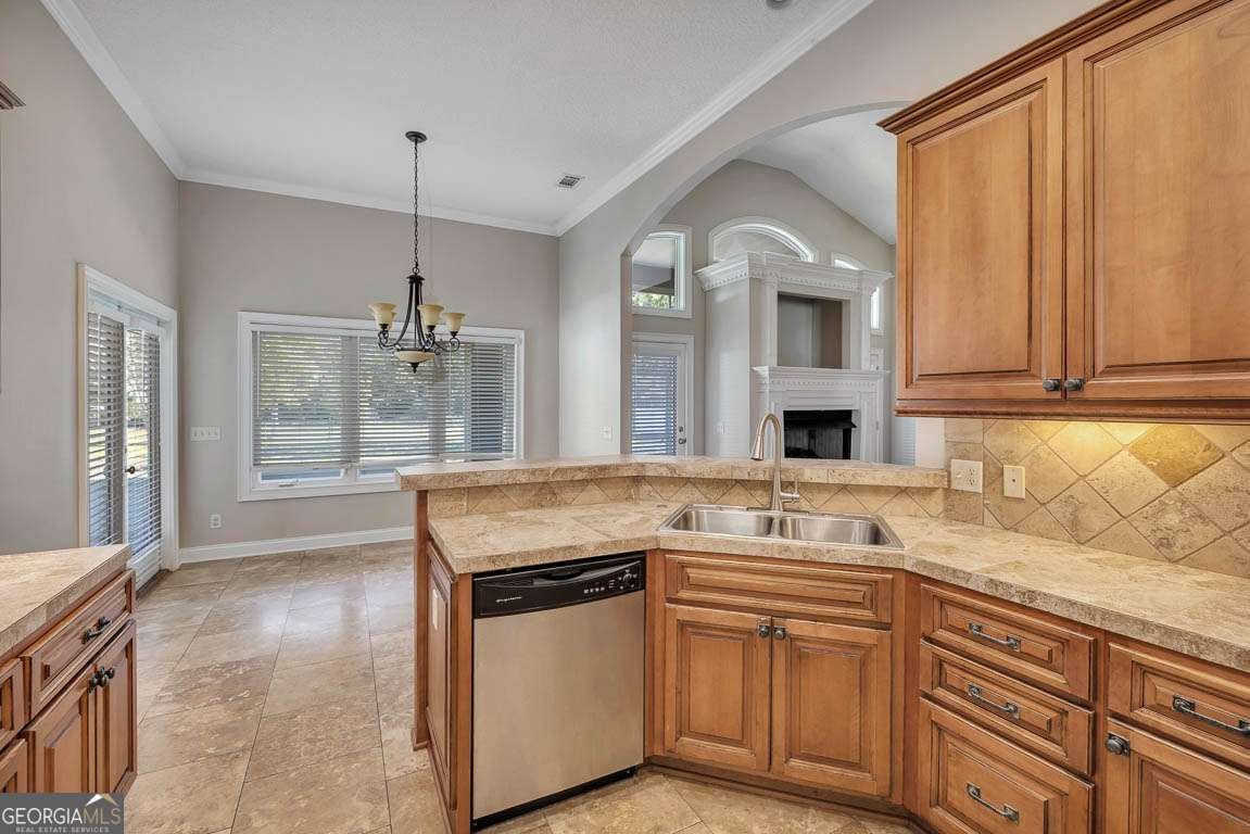 183 Lakes Drive Brunswick - 12