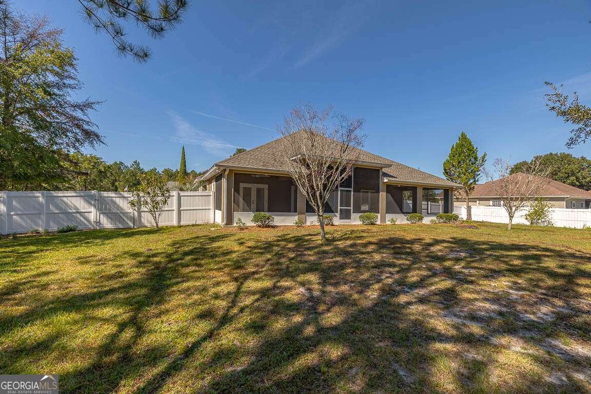 183 Lakes Drive Brunswick - 32