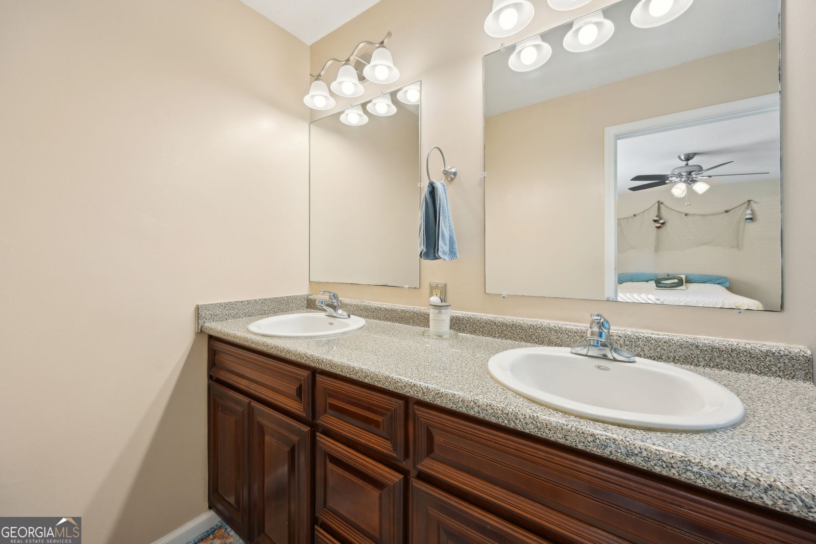 381 Powder Horn Road St. Marys - 19