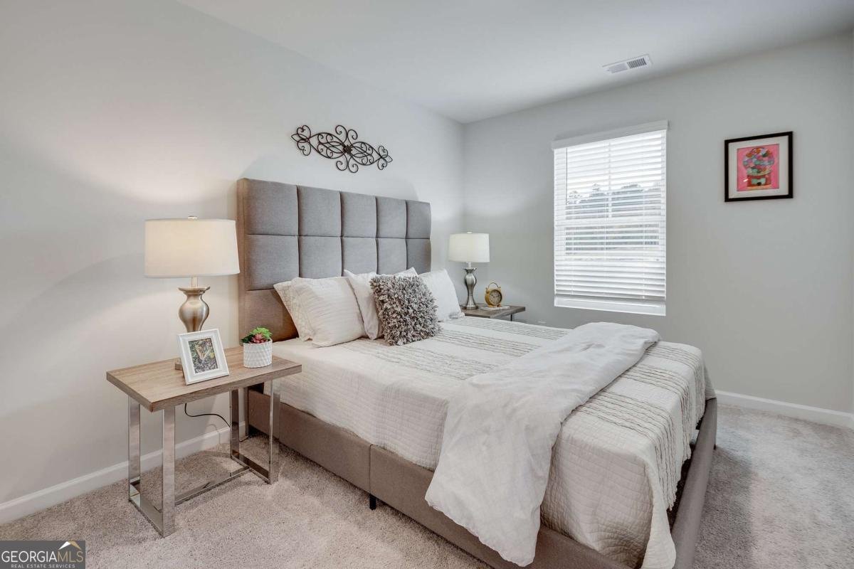 7443 Knoll Hollow Road Lithonia - 37