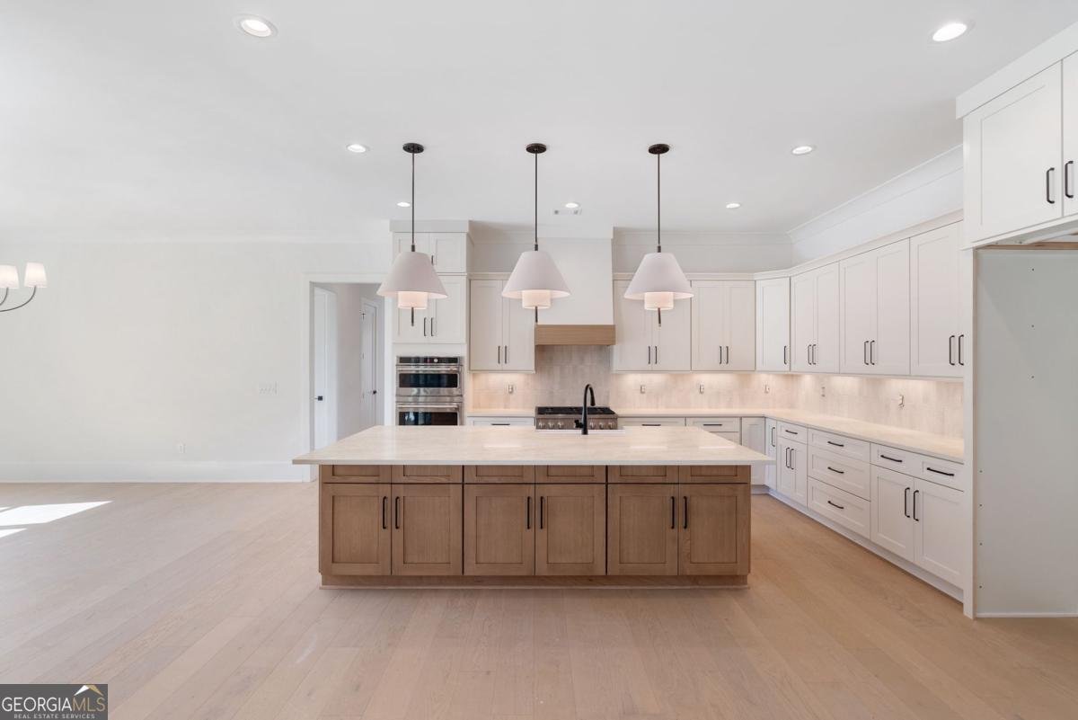 636 Arnold Mill Road Woodstock - 17