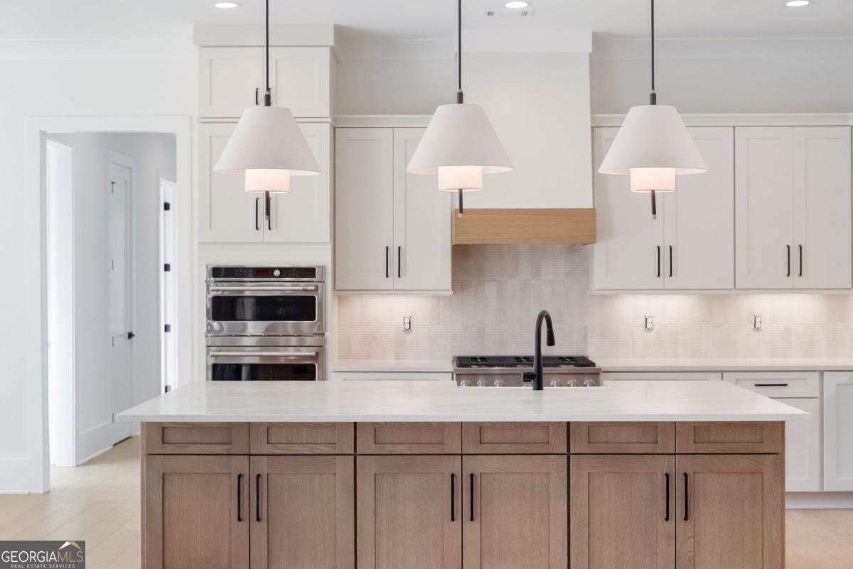 636 Arnold Mill Road Woodstock - 18