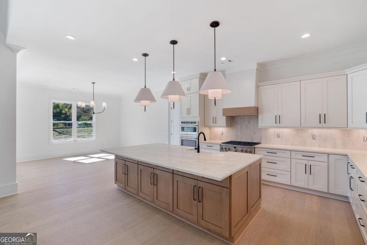 636 Arnold Mill Road Woodstock - 20