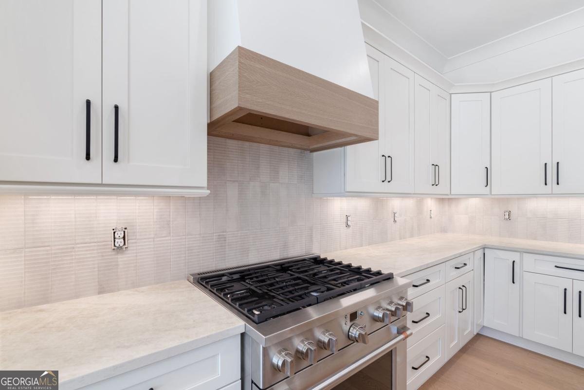 636 Arnold Mill Road Woodstock - 23