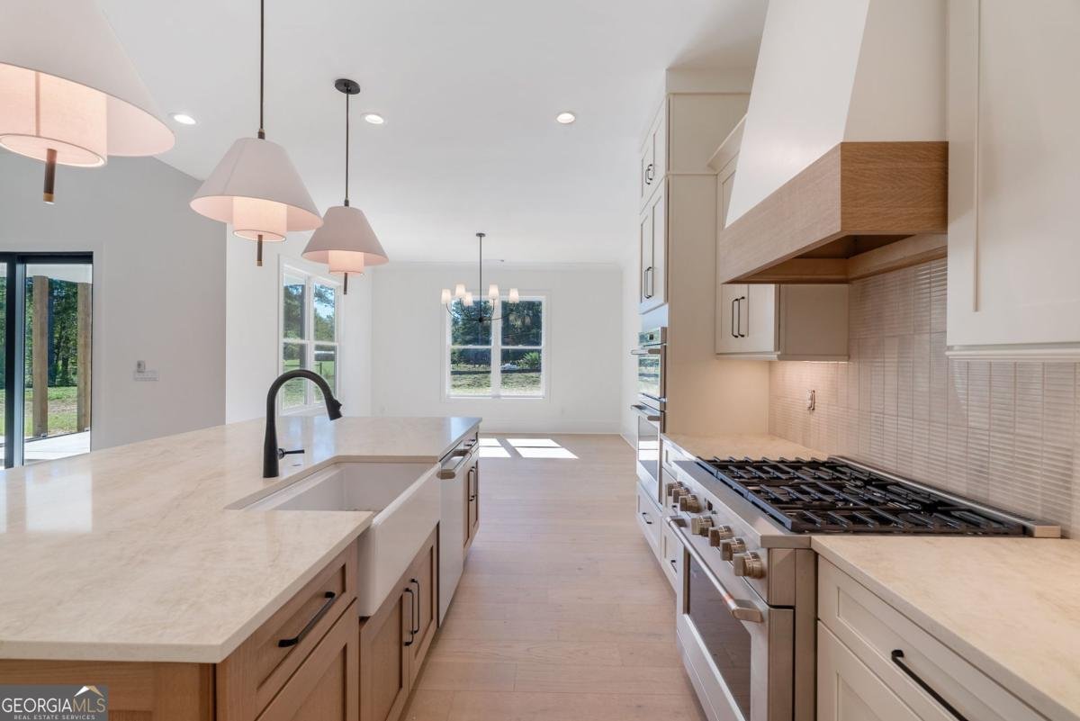 636 Arnold Mill Road Woodstock - 25