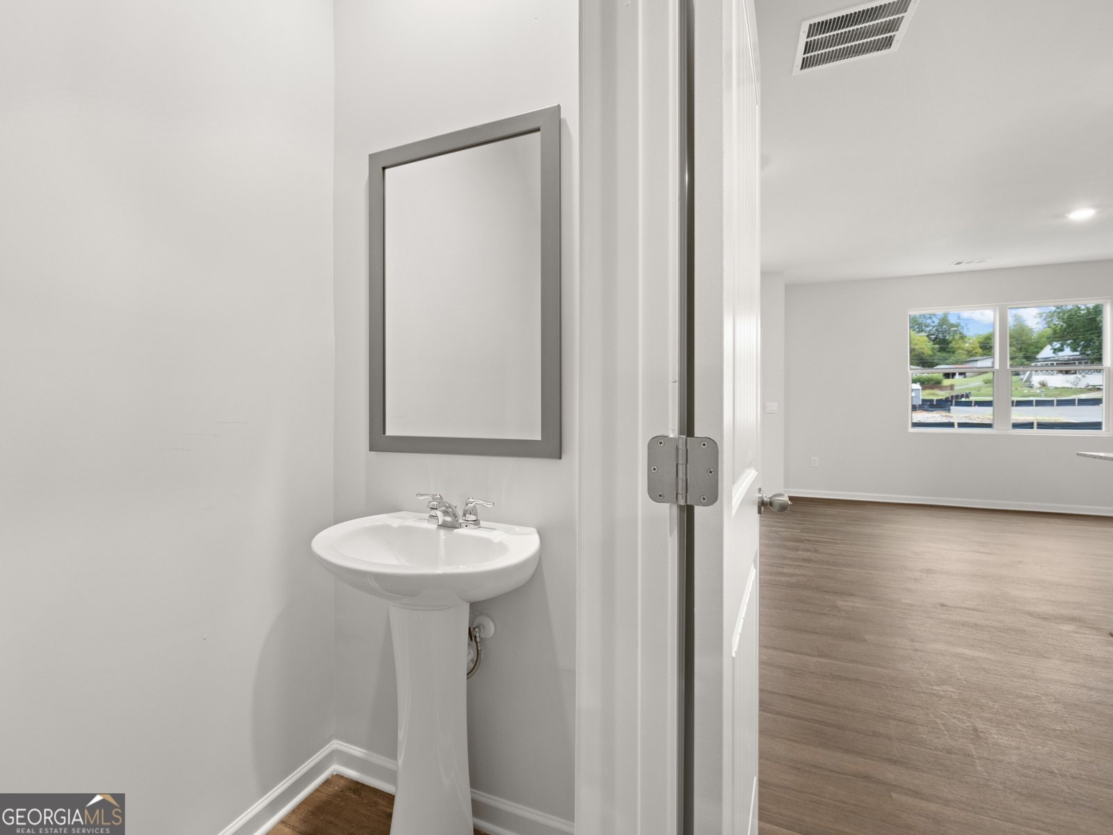 5975 Skylar Drive Atlanta - 16