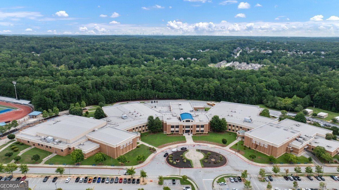 5975 Skylar Drive Atlanta - 55