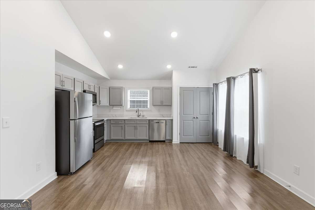 235 Pennington Avenue Rome - 12