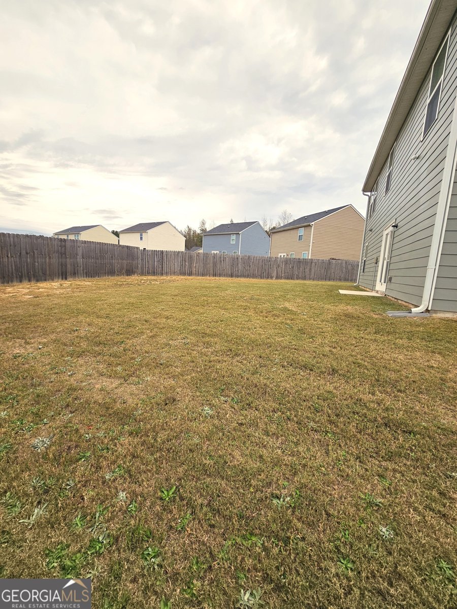 138 Catalpa Road Milner - 27