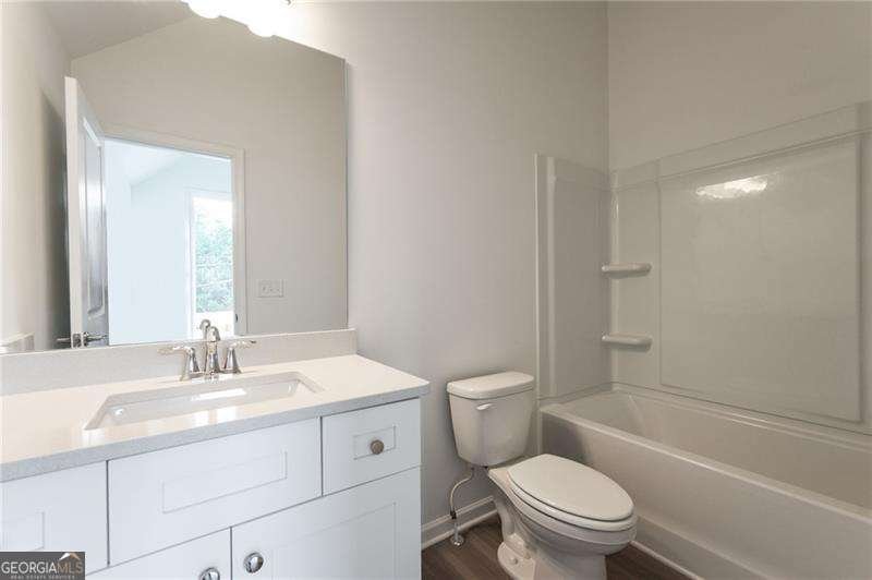 101 Pearl Street Woodstock - 17