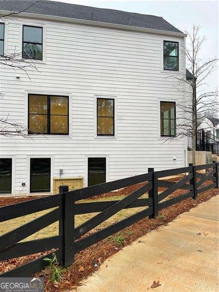 101 Pearl Street Woodstock - 30