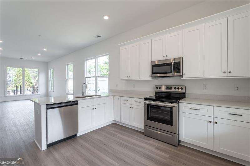 101 Pearl Street Woodstock - 9