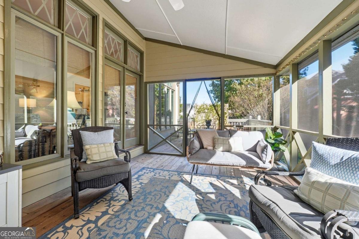 264 SUMMEROUR VALE Johns Creek - 19