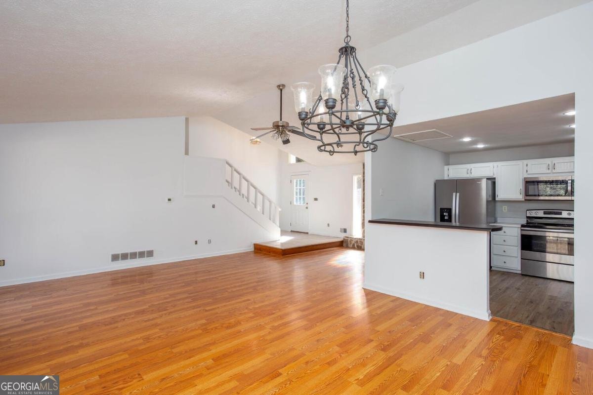 2550 Big Oaks Drive Marietta - 1