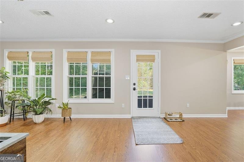 147 STANBROUGH Drive Dallas - 17