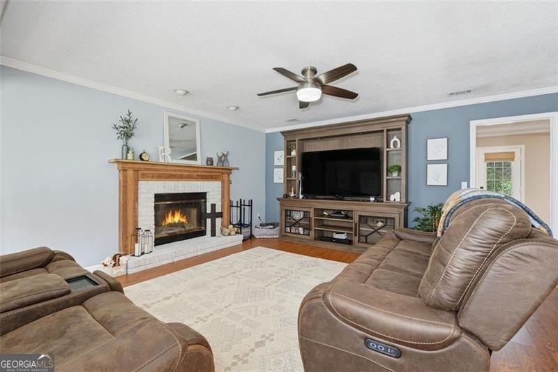 147 STANBROUGH Drive Dallas - 19