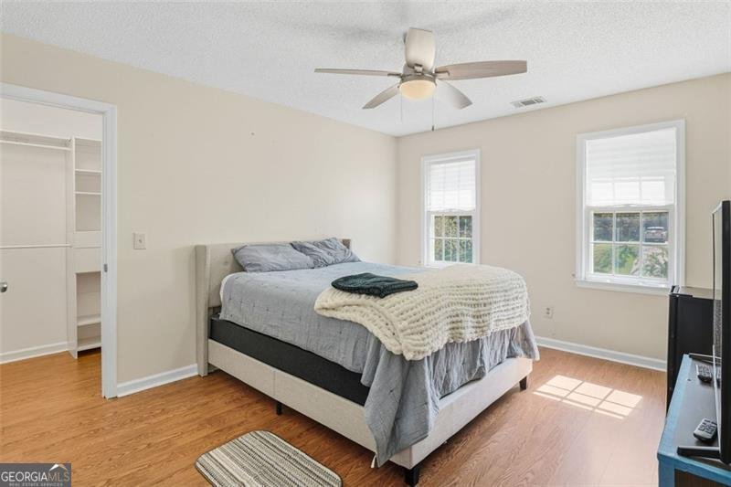 147 STANBROUGH Drive Dallas - 31