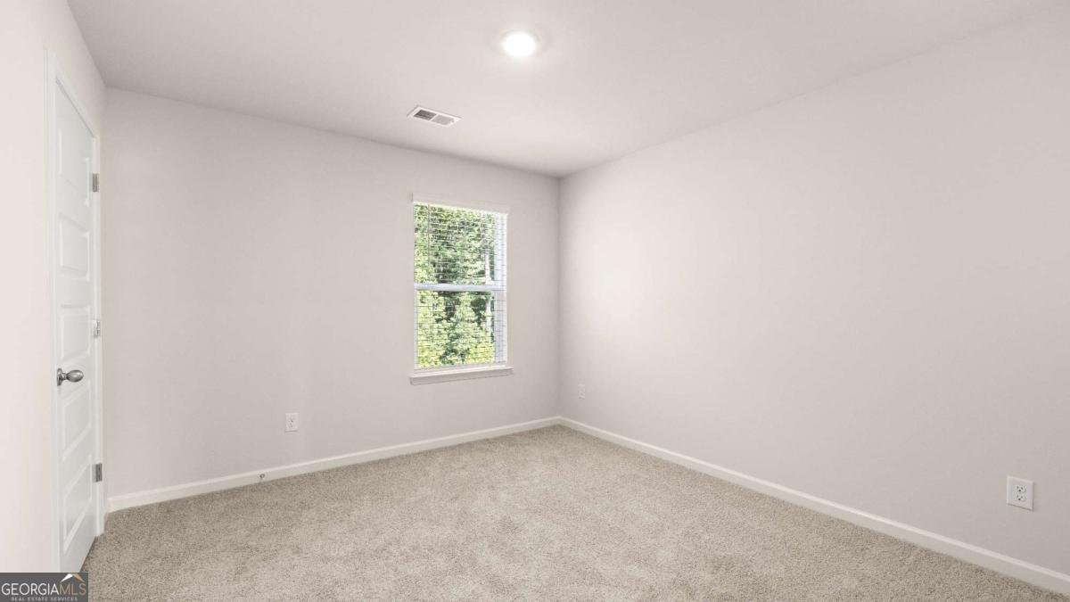 250 Sandy Oak Drive Loganville - 43