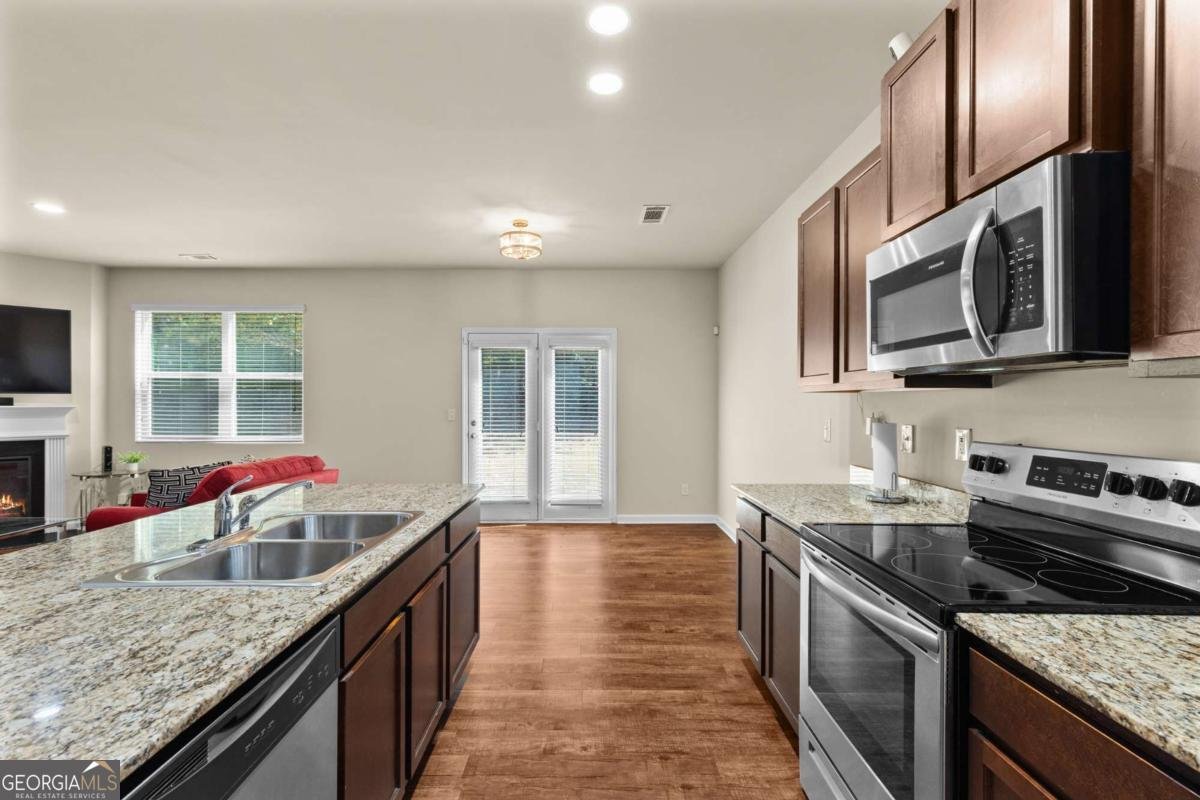 850 Blue Hill Lane Atlanta - 15