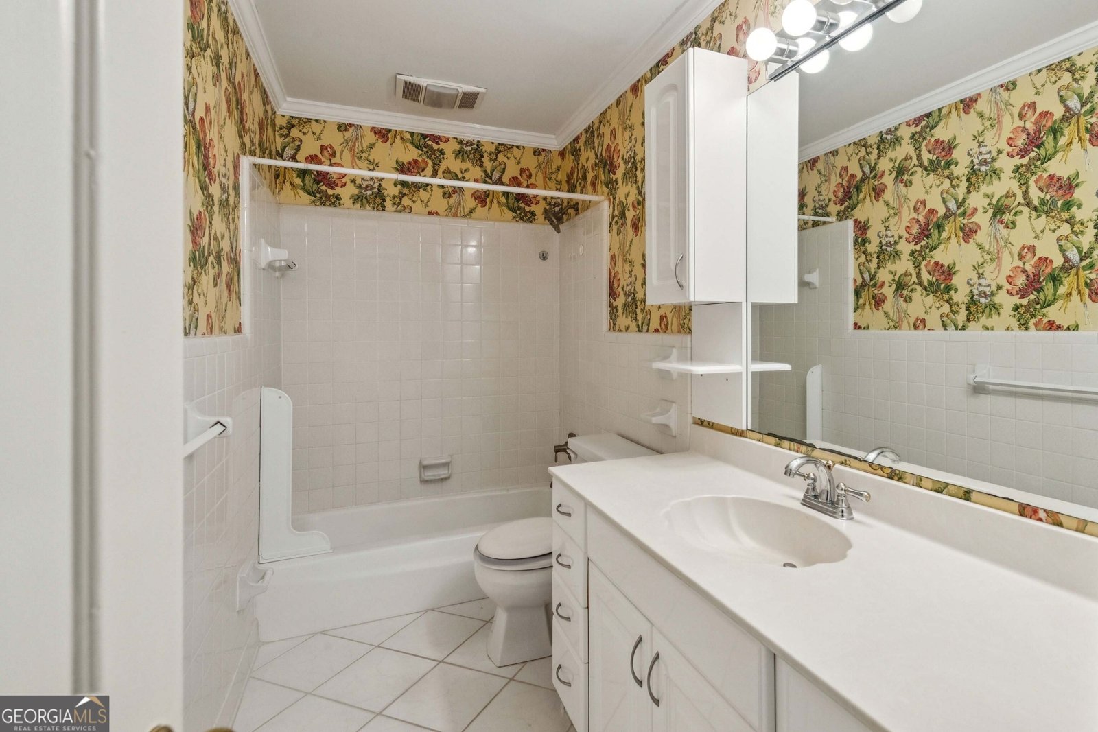 5400 Roswell Road Atlanta - 19