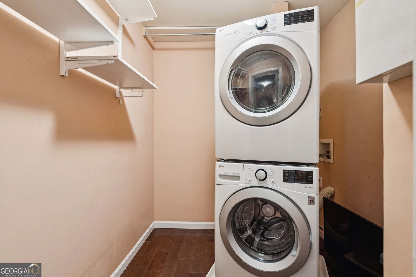 5400 Roswell Road Atlanta - 24