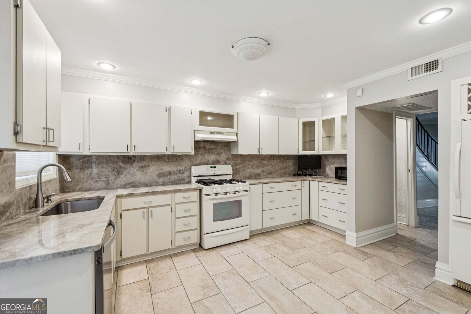 5400 Roswell Road Atlanta - 8