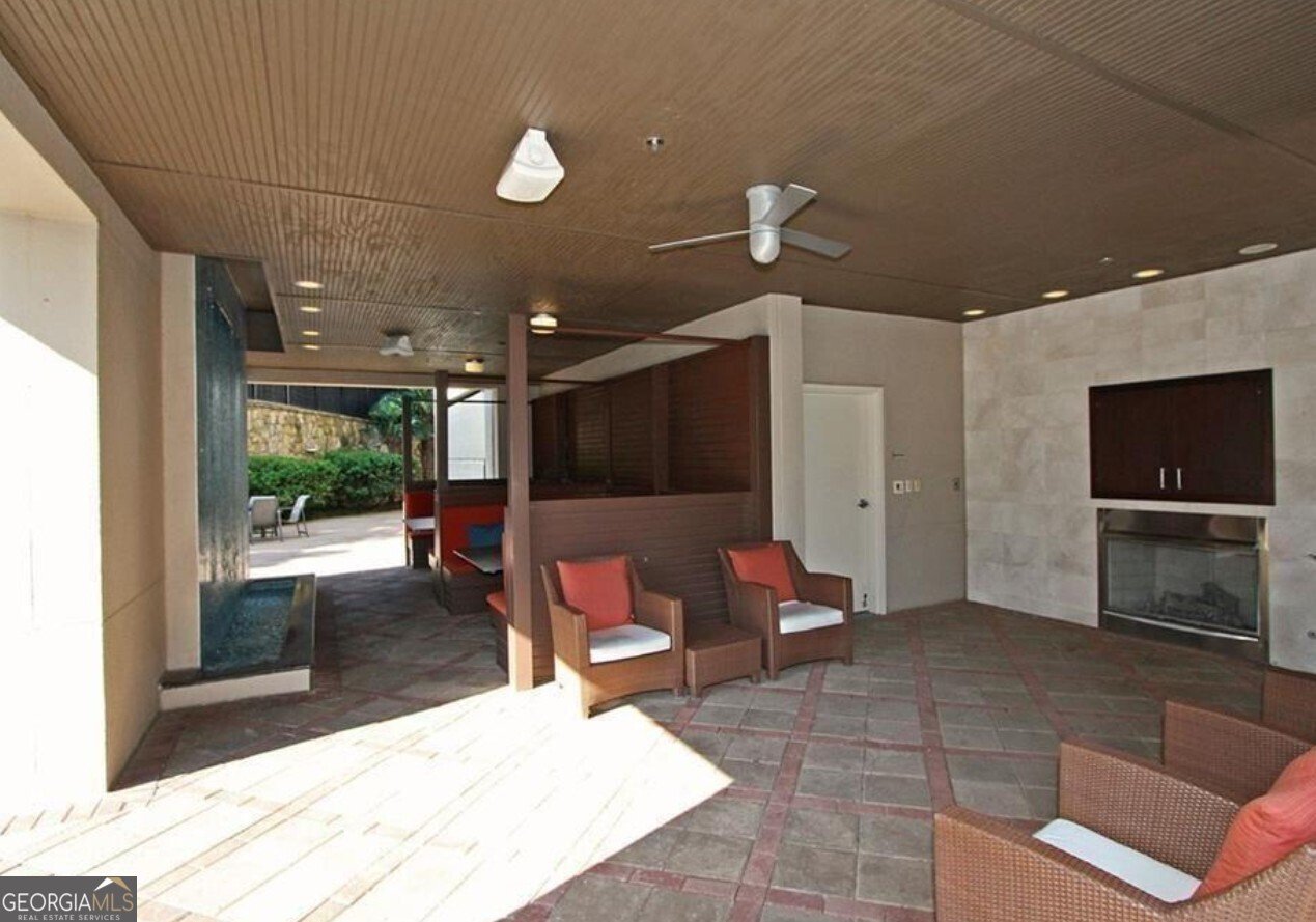 4561 Olde Perimeter Way Atlanta - 10