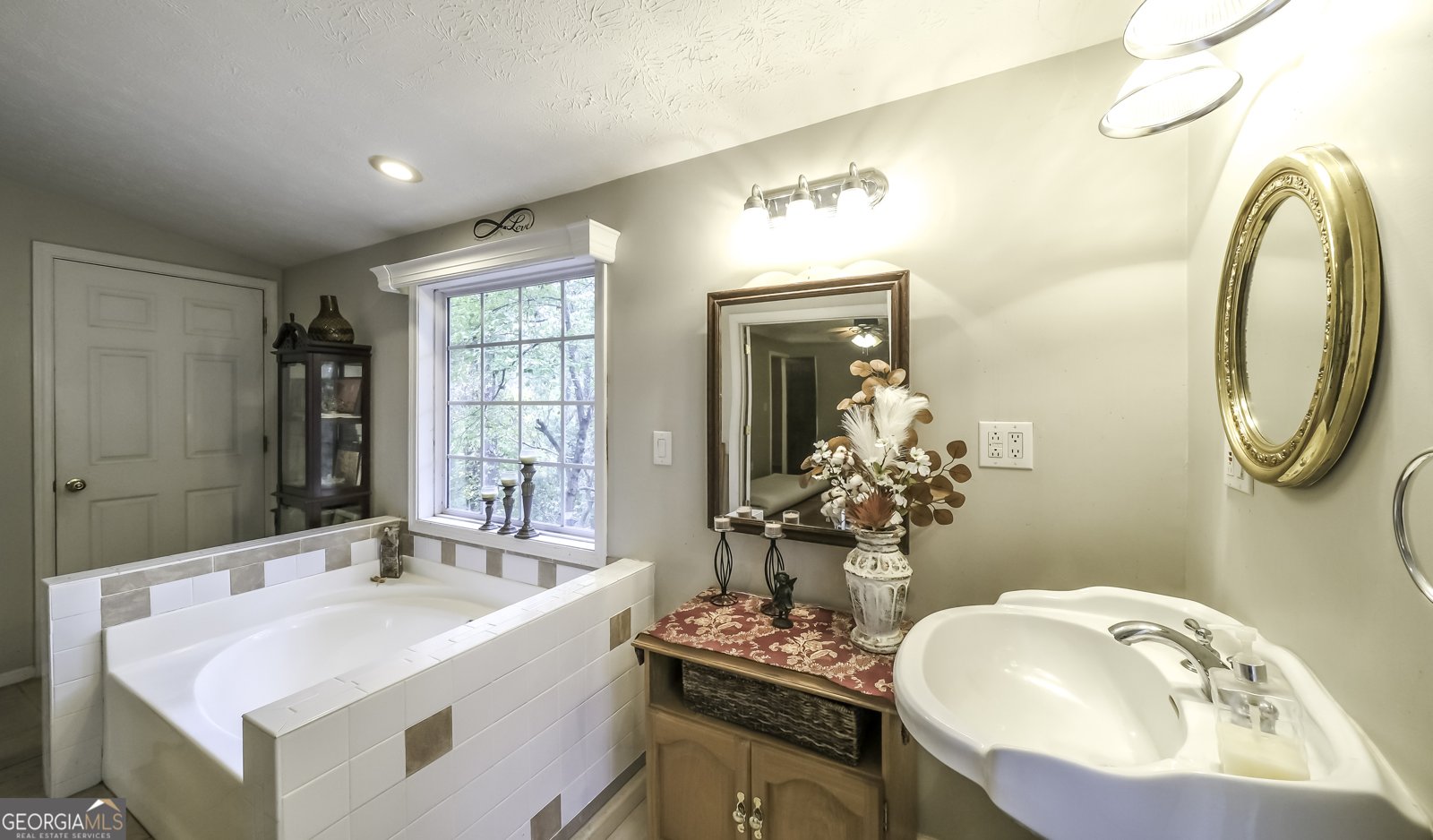 3990 Ridgeland Drive Douglasville - 18