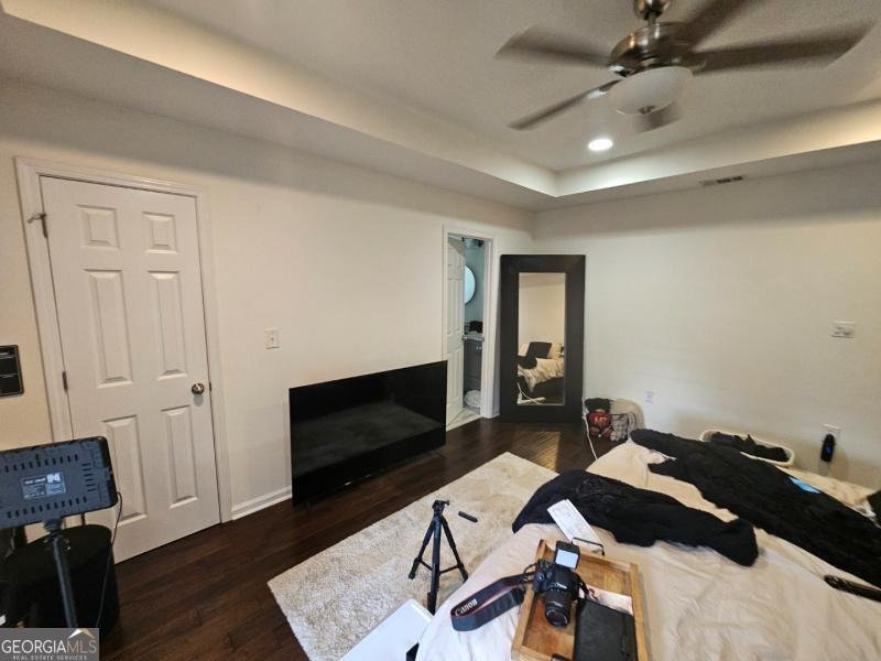 670 Garibaldi Street Atlanta - 10