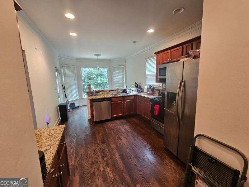 670 Garibaldi Street Atlanta - 6