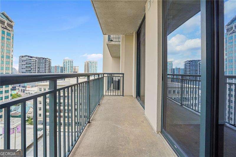 3040 Peachtree Road Atlanta - 6