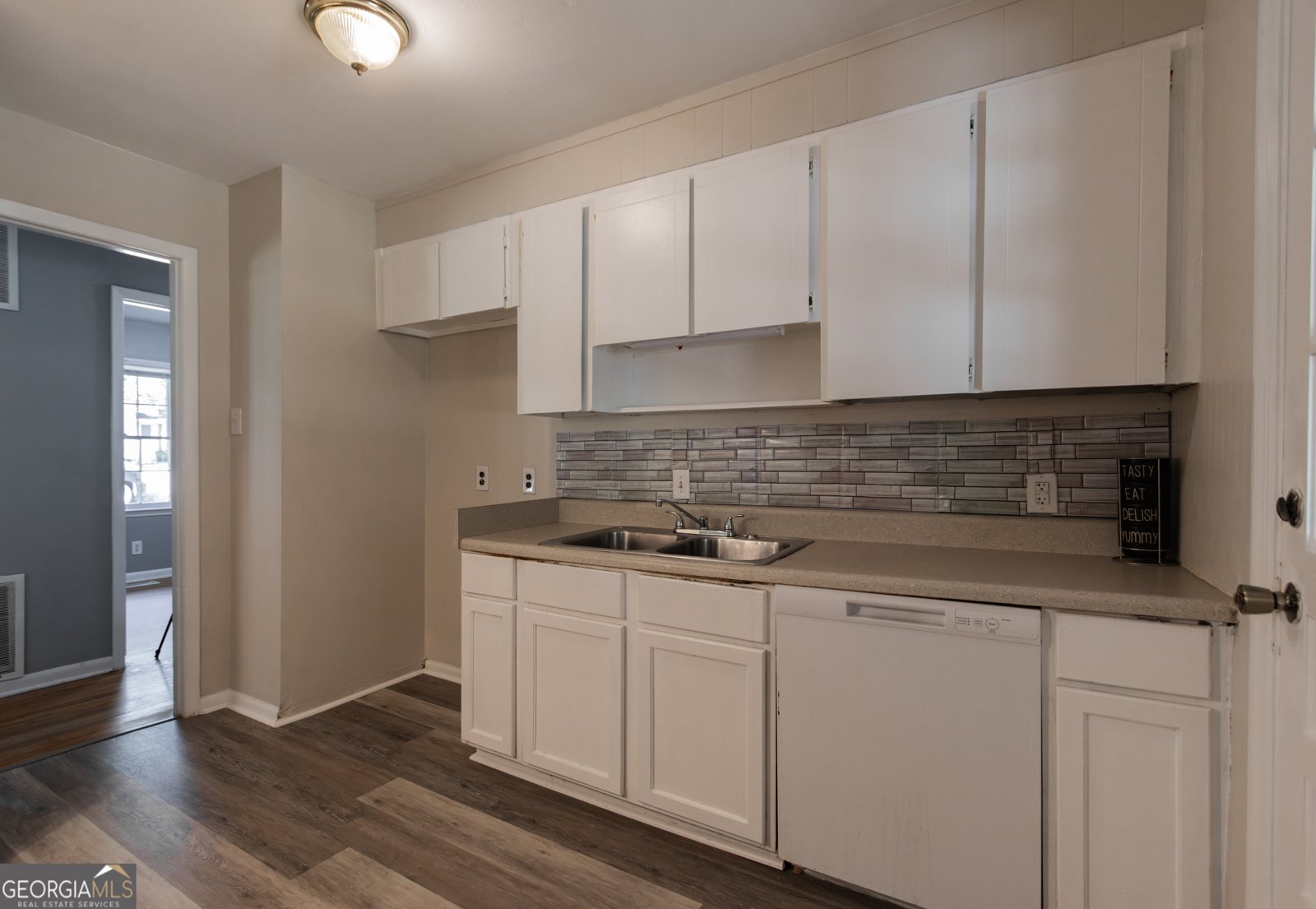 208 Bassett Street Centerville - 24