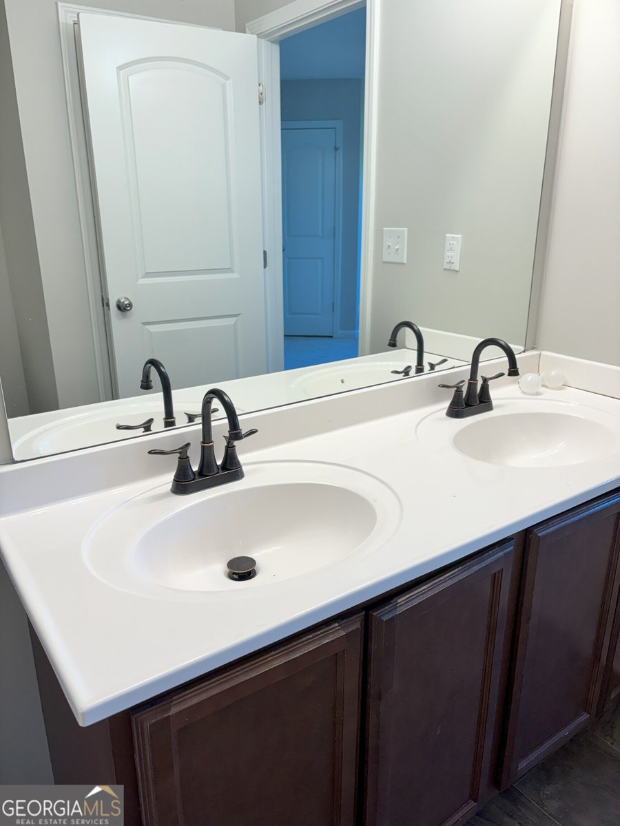 6247 Ellenwood Drive Rex - 20