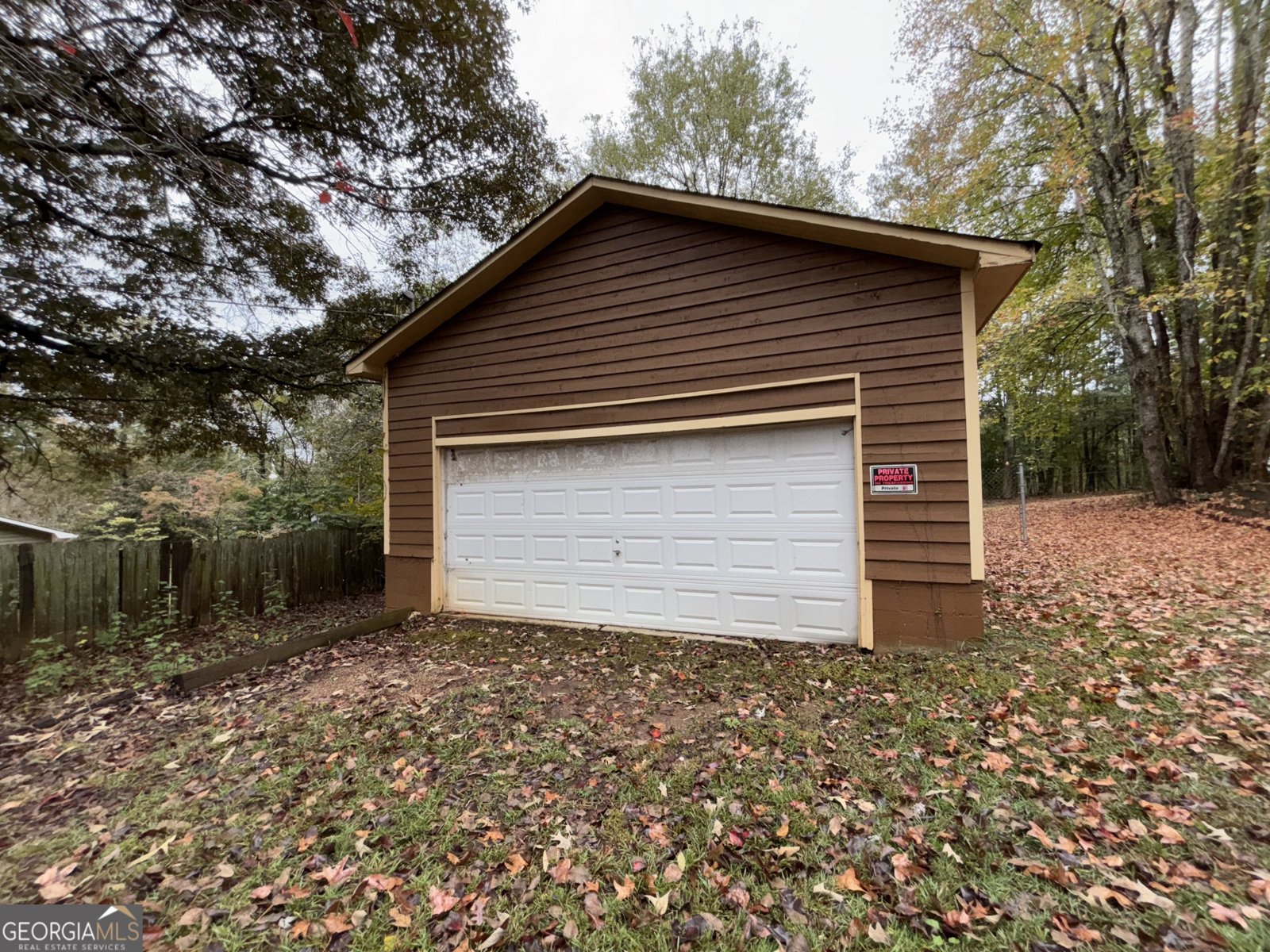 107 S Circle Drive Ellenwood - 38