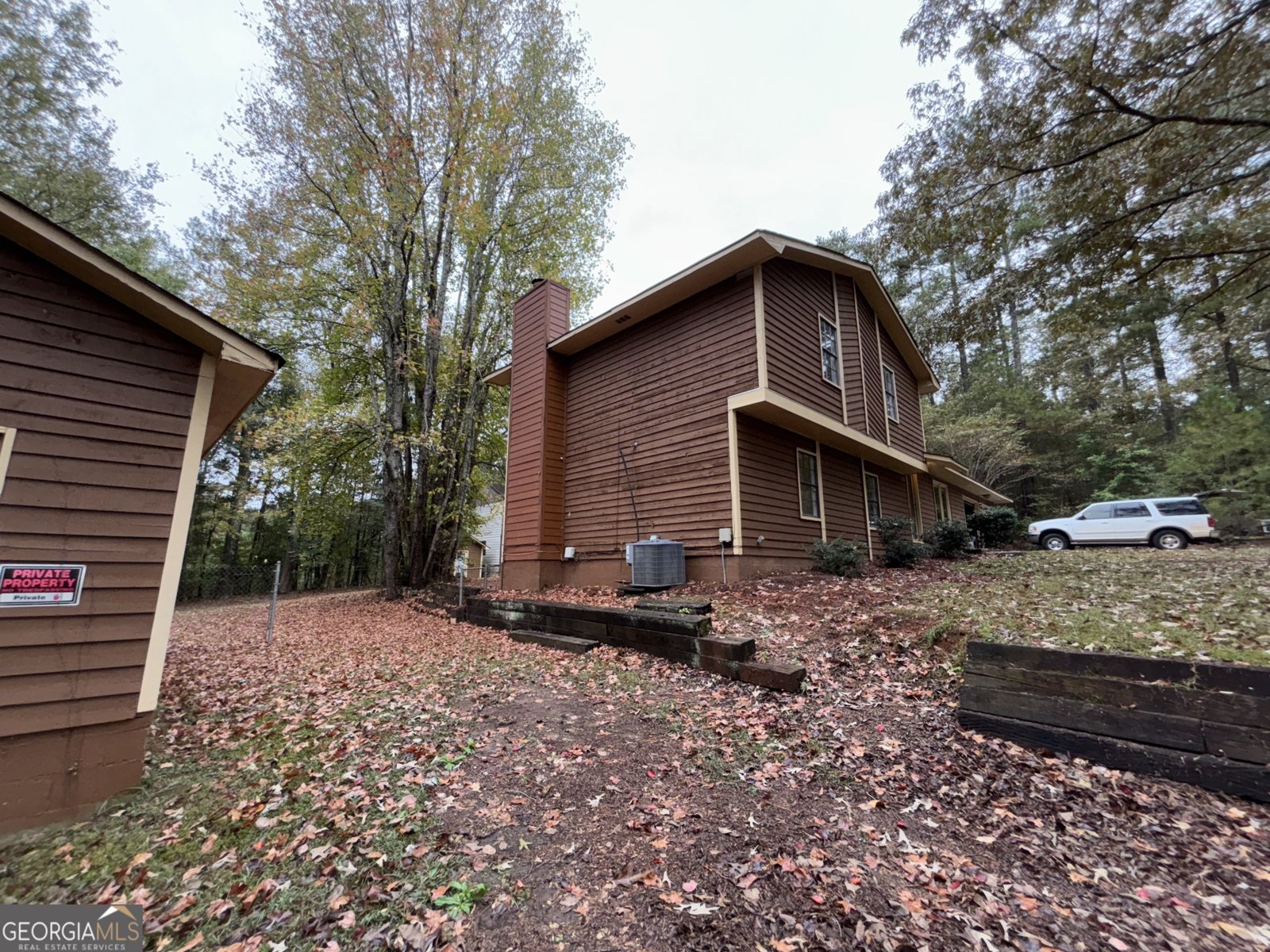 107 S Circle Drive Ellenwood - 39