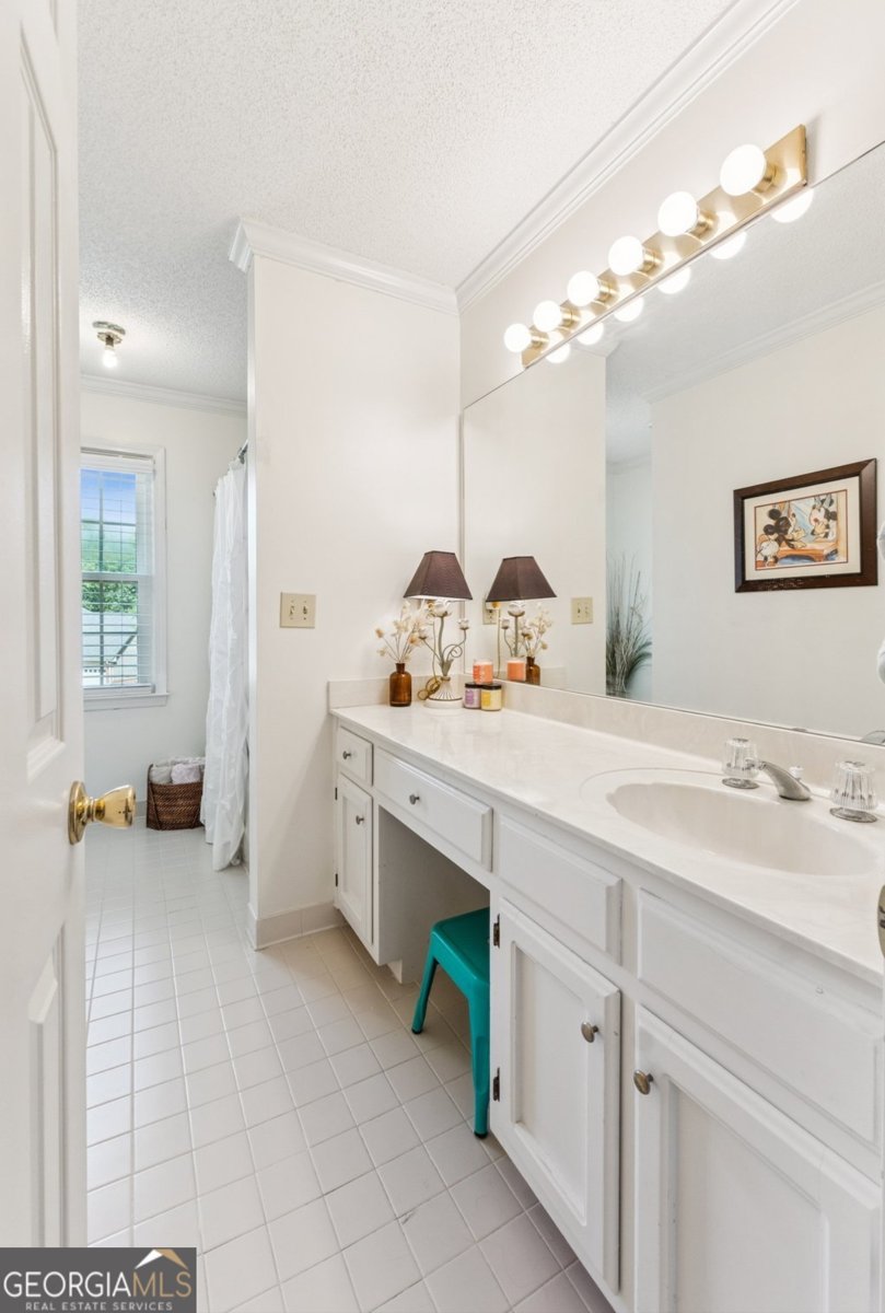 585 Emerald Parkway Sugar Hill - 16