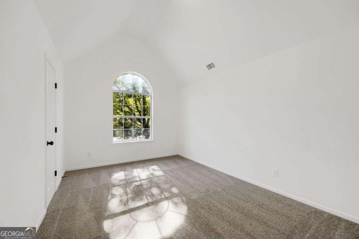 1432 Shadow Creek Avenue Hampton - 22