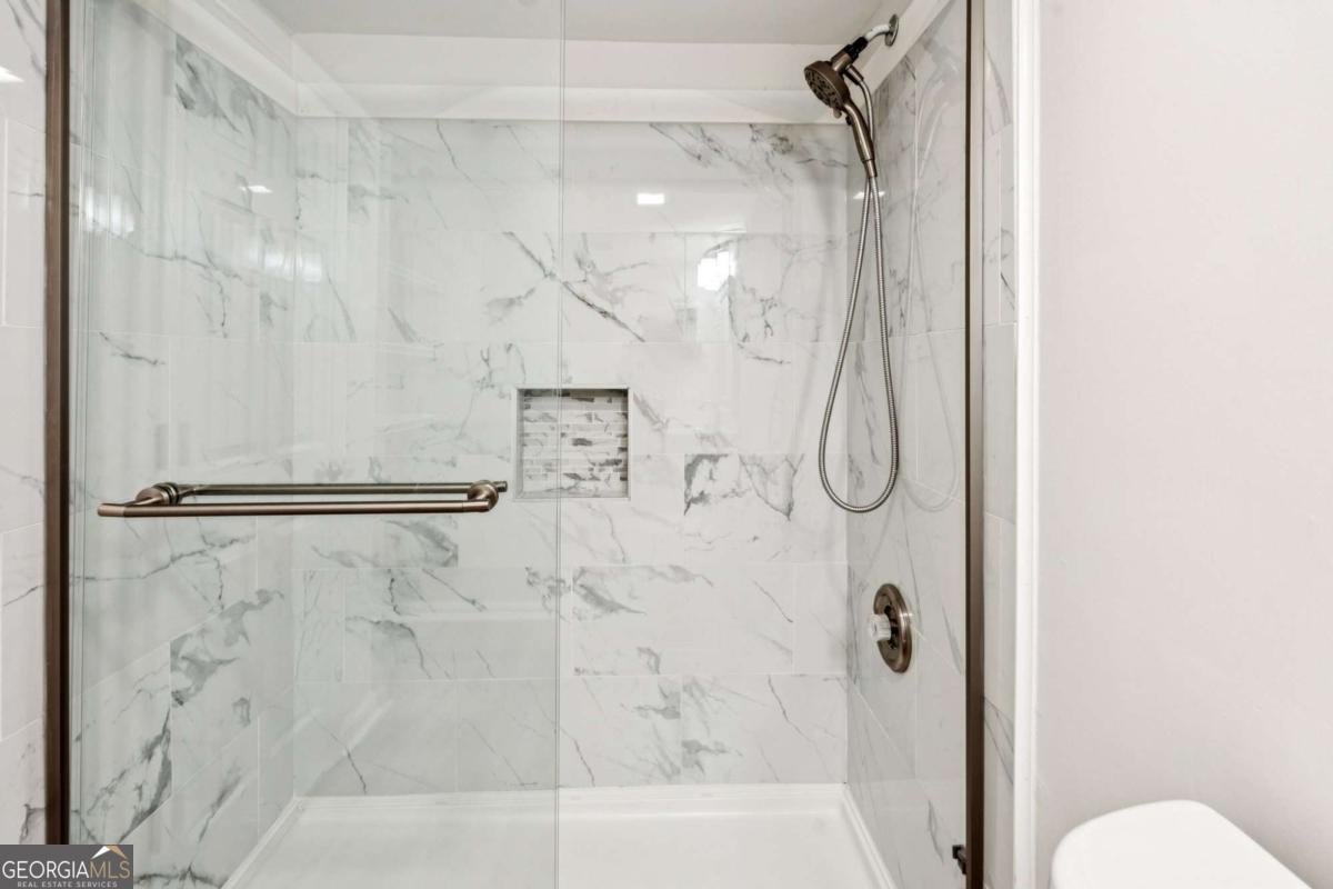 3053 Westwood Way Alpharetta - 19