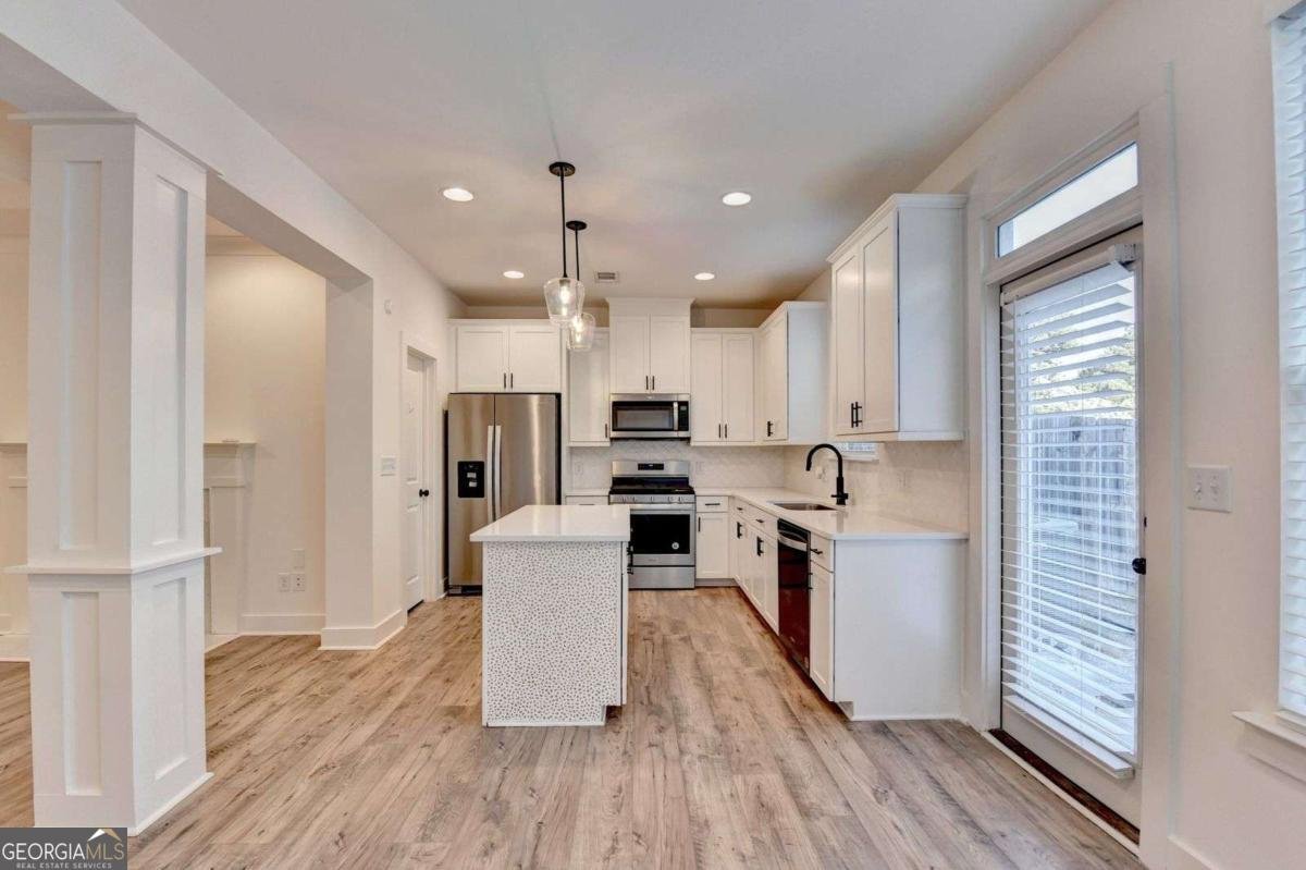 55 STEELWOOD Drive Winder - 17