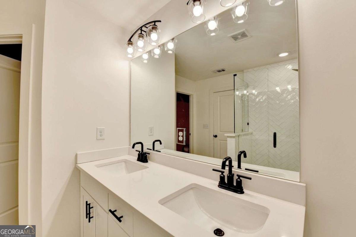 55 STEELWOOD Drive Winder - 34