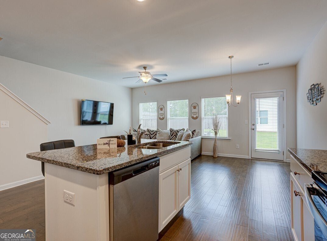 3472 Lakeview Creek Lithonia - 3