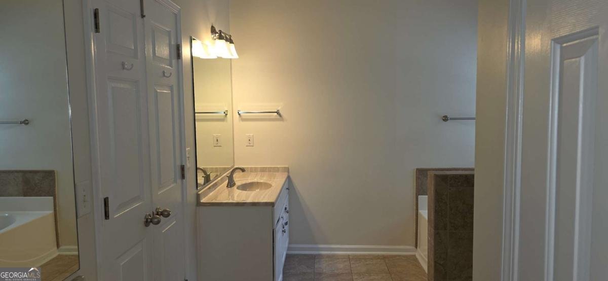 347 Canterbury Place Drive Suwanee - 8