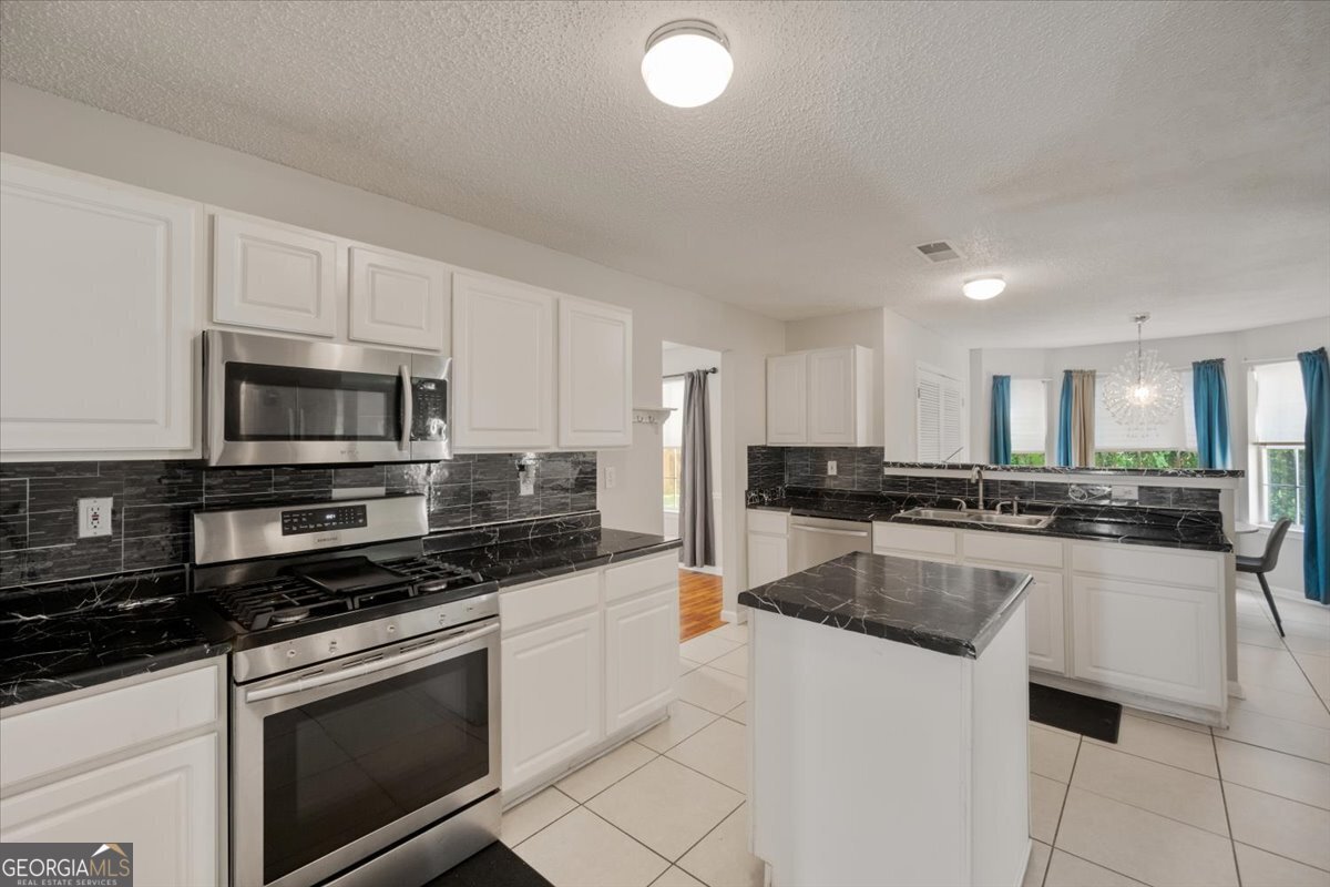 7071 Deshon Hills Lane Lithonia - 17